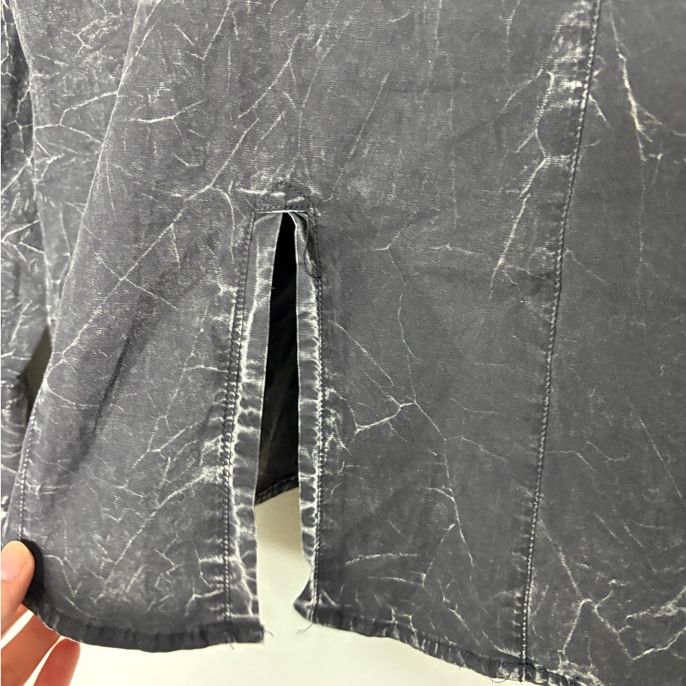 💍Roar Western Button Down💍 - Picture 10 of 10